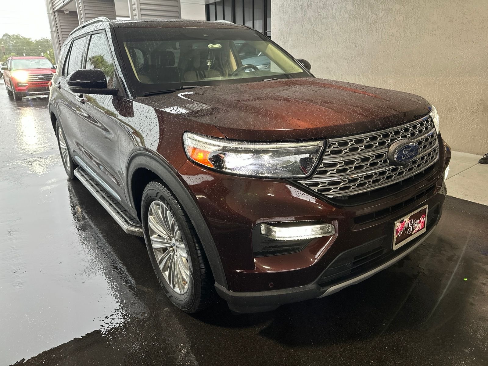 Used 2020 Red Ford Limited image 2