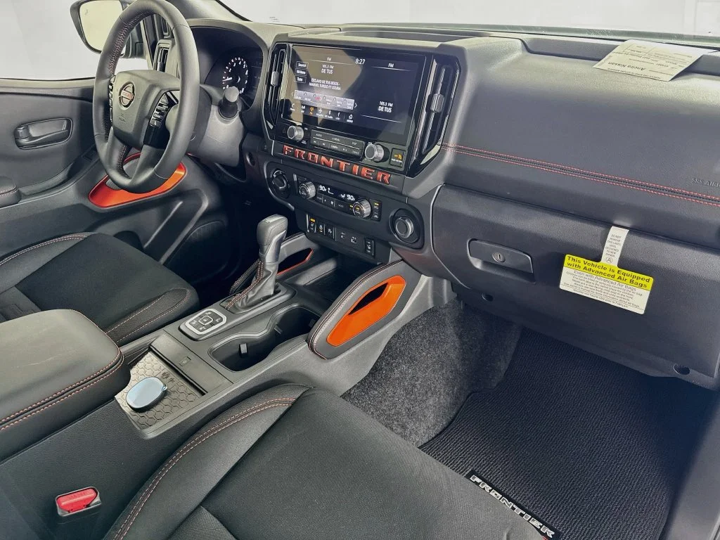 New 2027 Green Nissan PRO-4X image 34