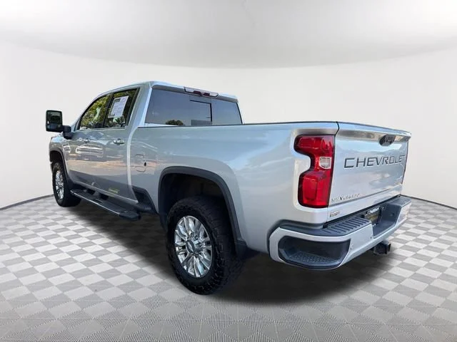 Used 2022 SILVER ICE METALLIC Chevrolet High Country image 7