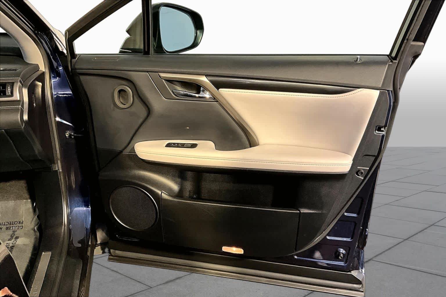 Used 2020 Nightfall Mica Lexus  image 23