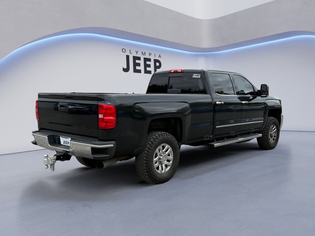 Used 2019 Black Chevrolet LTZ image 6