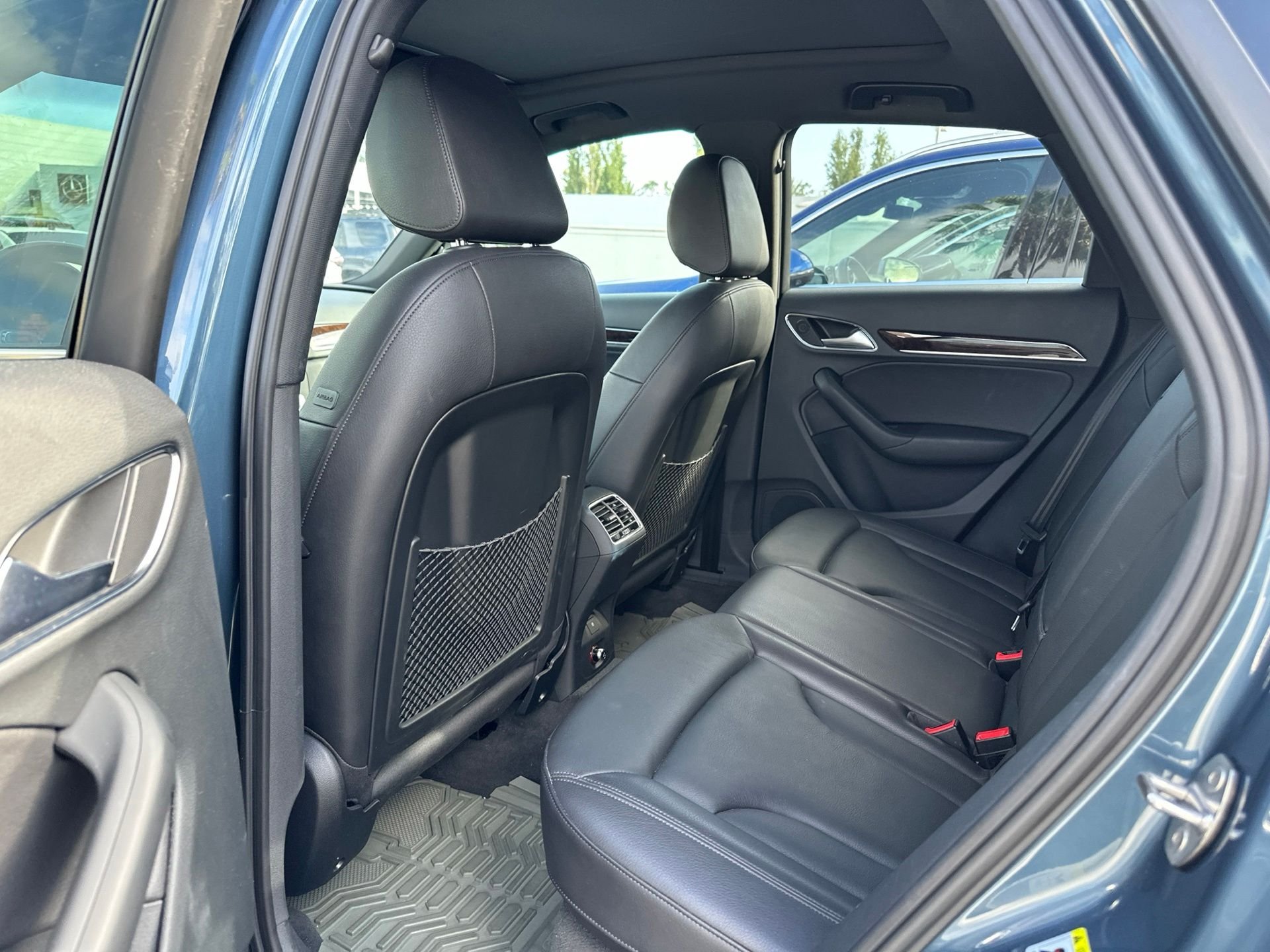 Used 2017 Blue Audi 2.0T Premium Plus image 9