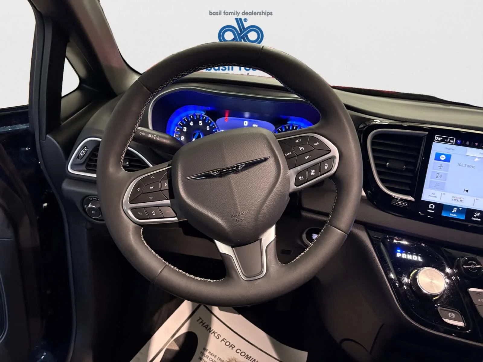 Used 2025 Fathom Blue Pearlcoat Chrysler Select image 8