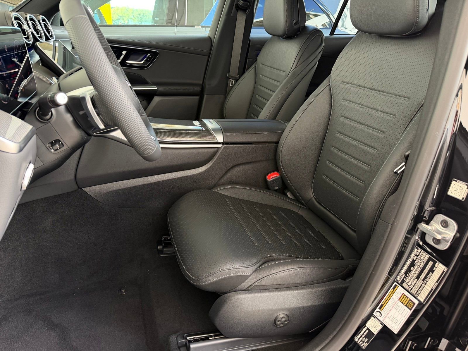 New 2026 Black Mercedes-Benz GLC 300 image 36