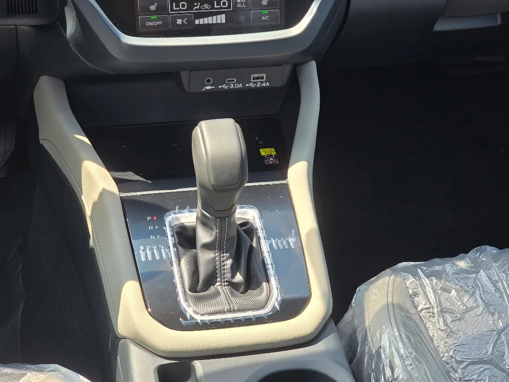 2025 Subaru Forester Limited - Photo 15