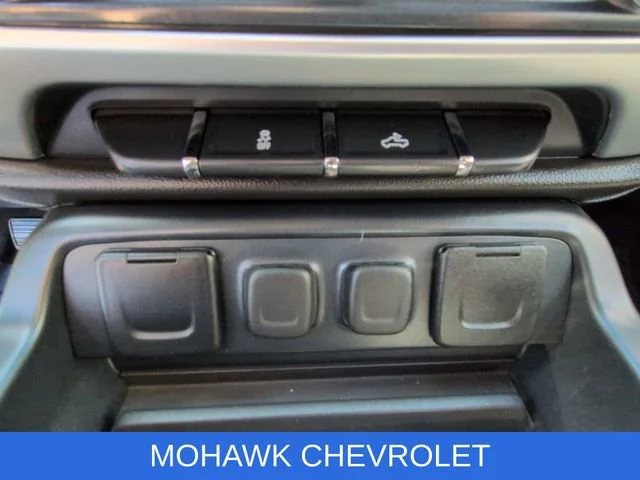 Used 2017 Blue GMC SLE image 34