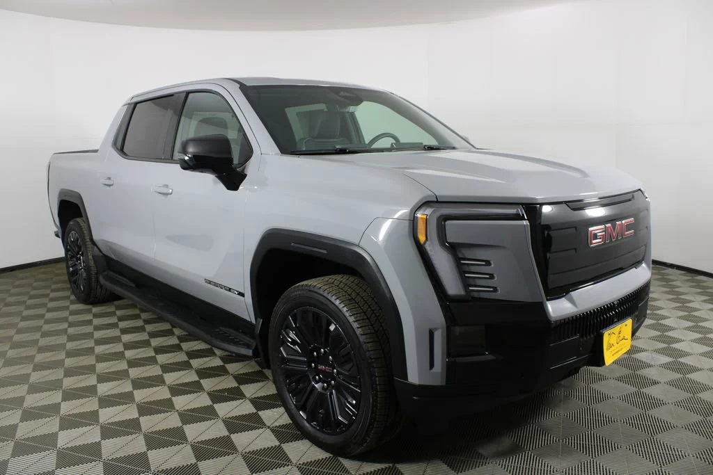2026 GMC Sierra Elevation Extended Range Crew Cab e4WD's photo