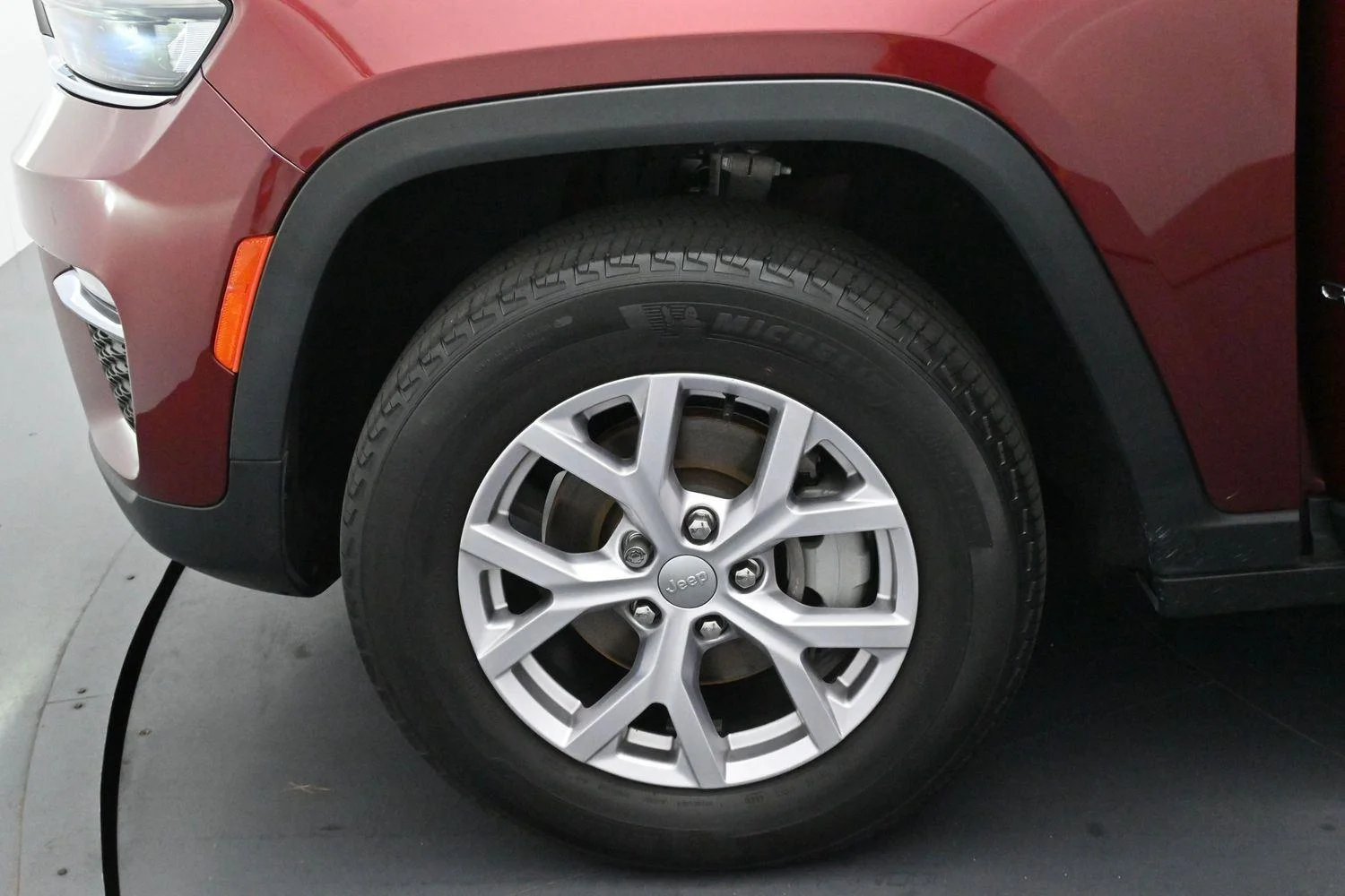 Used 2022 Red Jeep Limited image 39