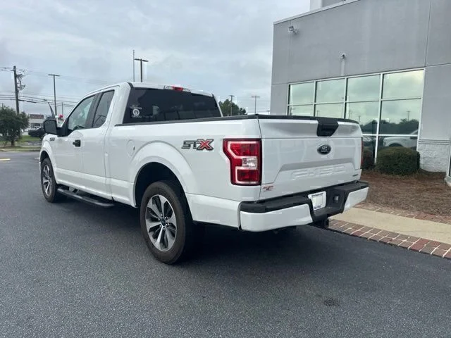 Used 2020 White Ford XL image 9