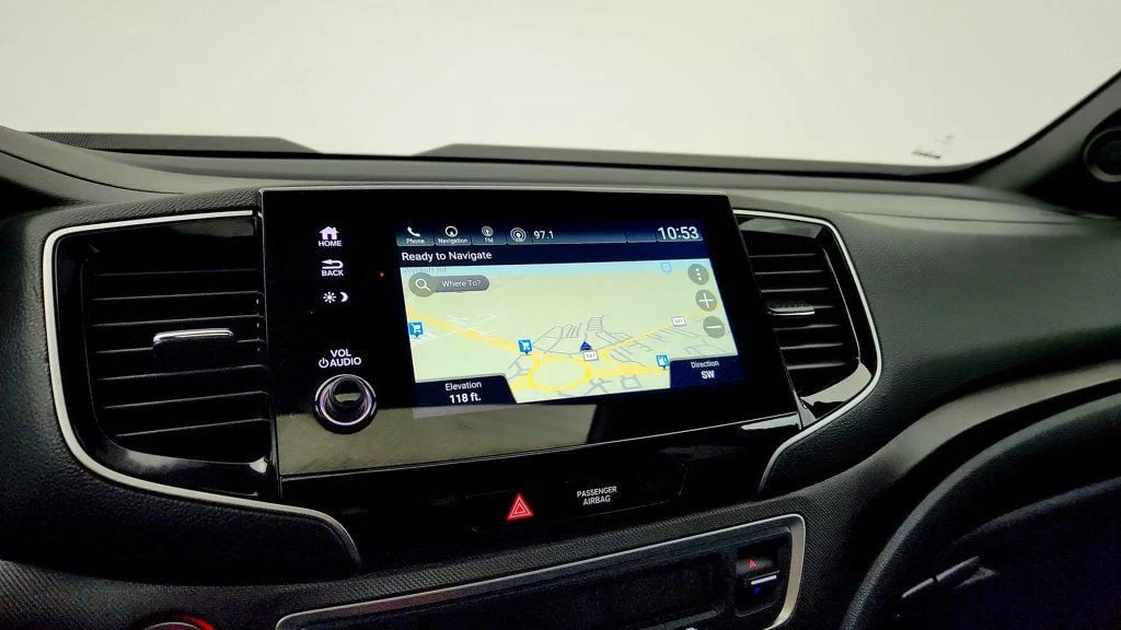 Used 2025 Diffused Sky Pearl Honda TrailSport AWD image 18