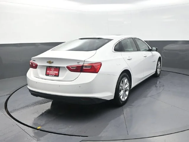 Used 2024 White Chevrolet LT image 8