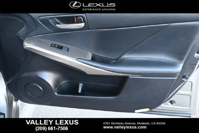 Used 2017 Silver Lexus 200t image 20