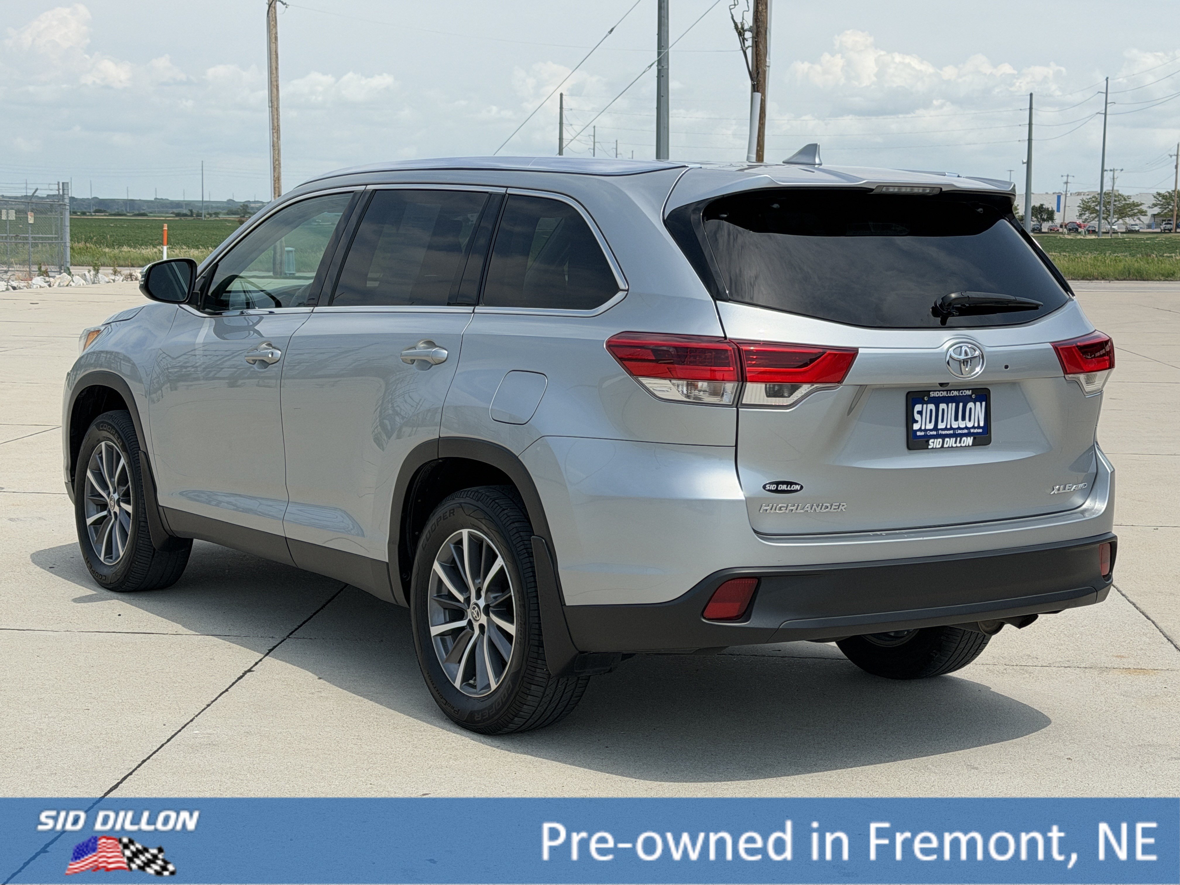 Used 2019 CELESTIAL SILVER Toyota BLACK image 13