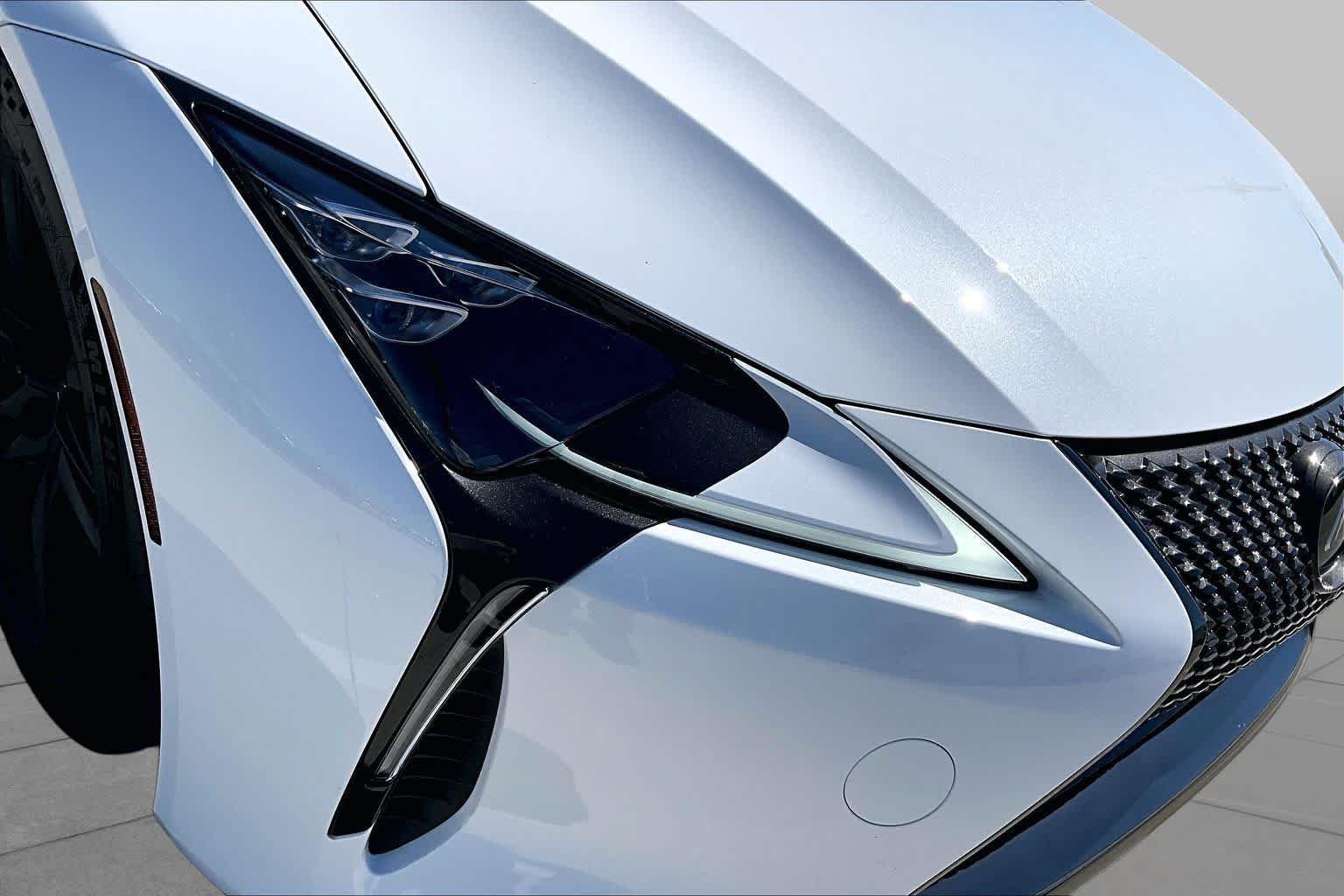 Used 2024 Ultra White Lexus  image 24