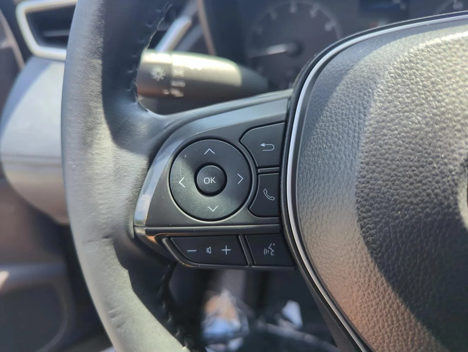 Used 2024 Blue Crush Metallic Toyota LE image 12
