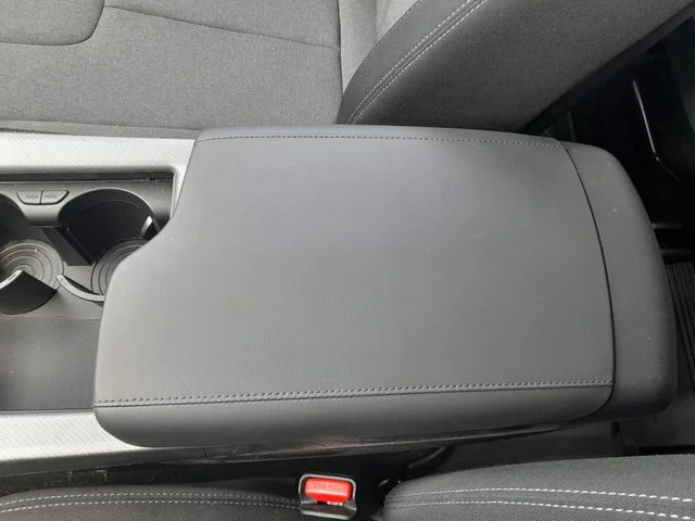 Used 2025 Gray Hyundai SE image 25