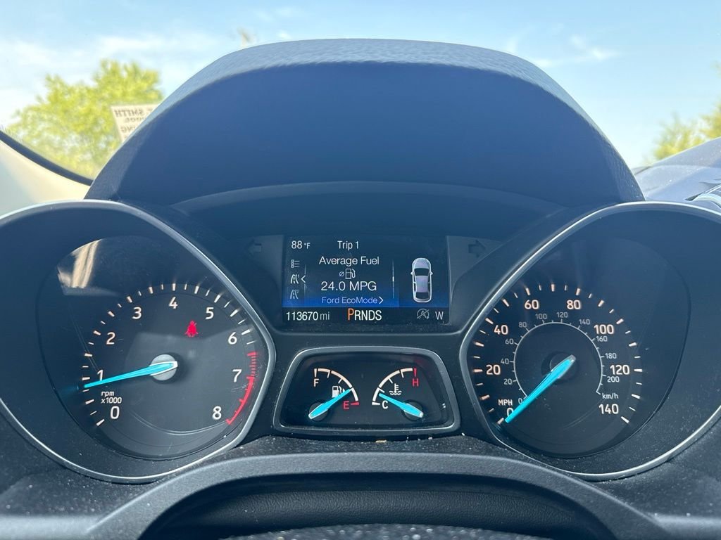 Used 2018 Silver Ford SE image 10