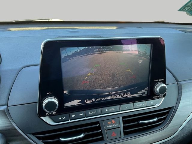 Used 2025 Gray Nissan 2.5 SV image 16