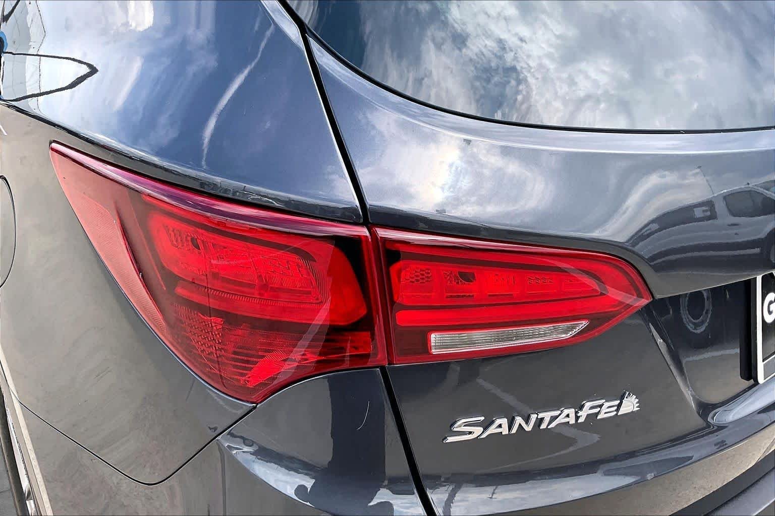 Used 2018 Platinum Graphite Hyundai 2.4L image 26
