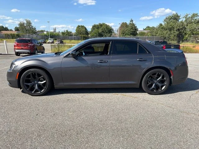 Used 2022 Gray Chrysler Touring image 5