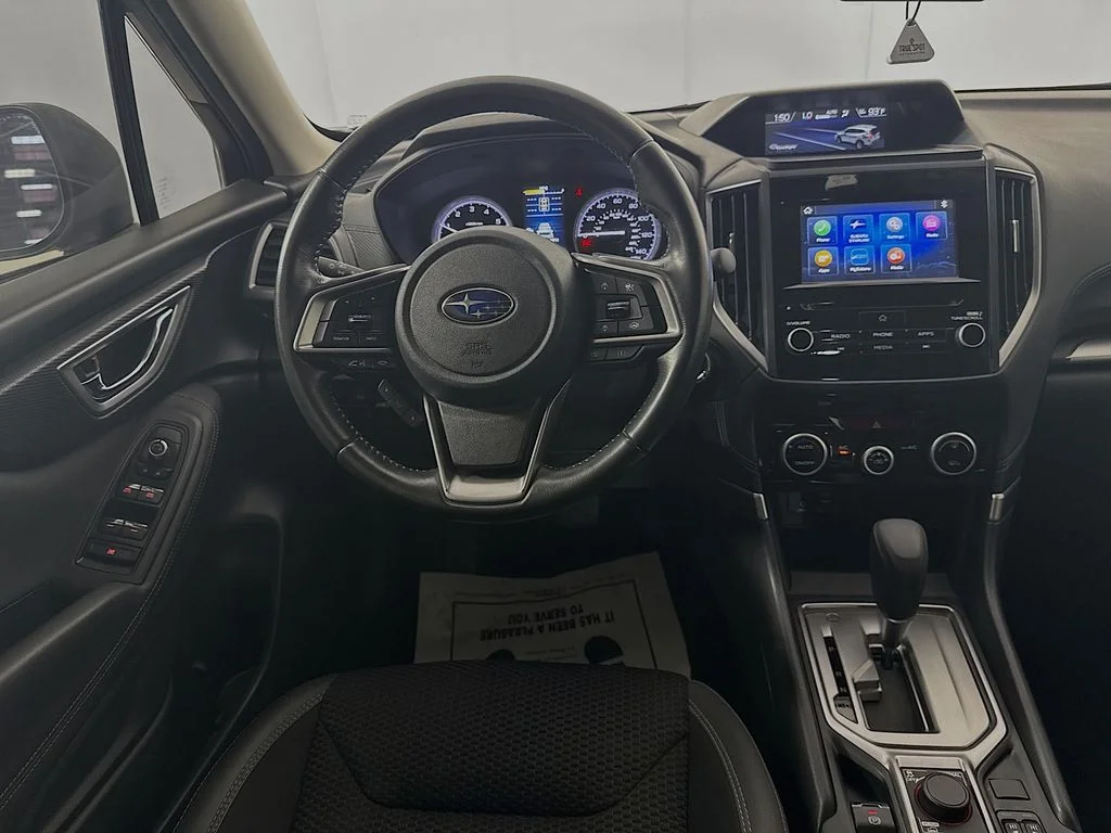 Used 2020 Silver Subaru Premium image 27