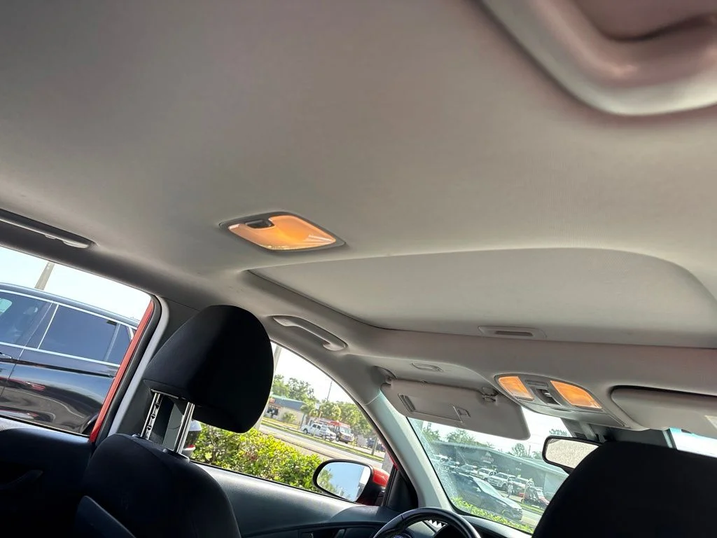Used 2019 Orange Hyundai SEL image 9