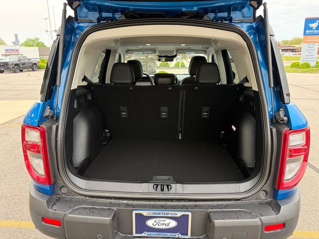 New 2026 Blue Ford Outer Banks image 23