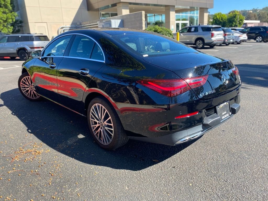 Used 2025 Black Mercedes-Benz CLA 250 image 3