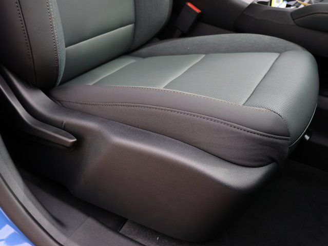 2026 GMC Terrain AT4 - Photo 8