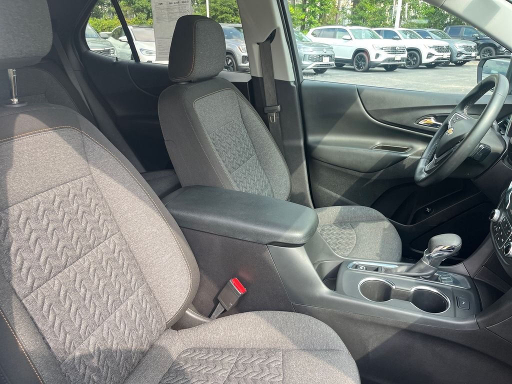 2024 Chevrolet Equinox LT - Photo 28
