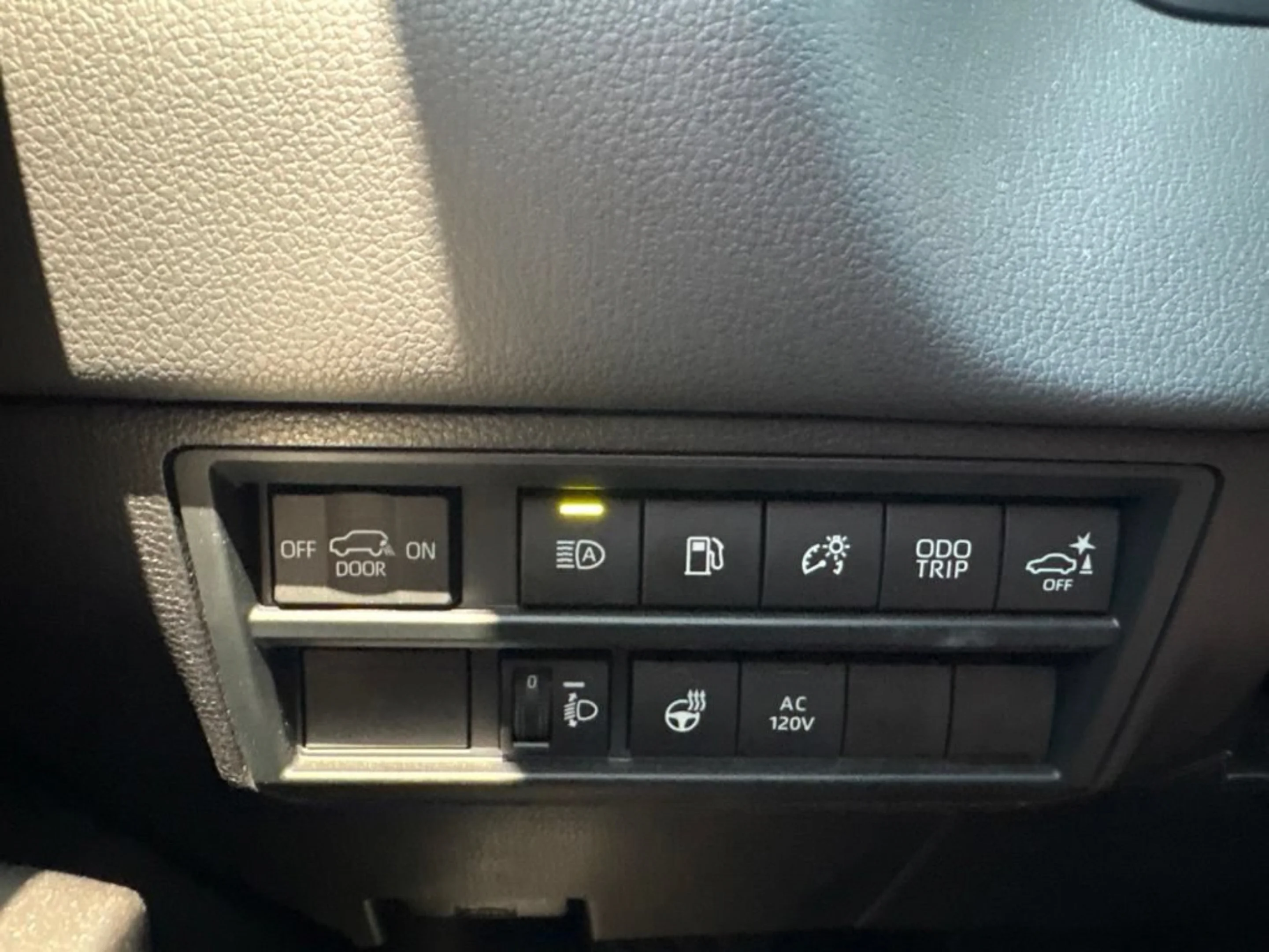 Used 2026 Pearl Toyota Limited image 14
