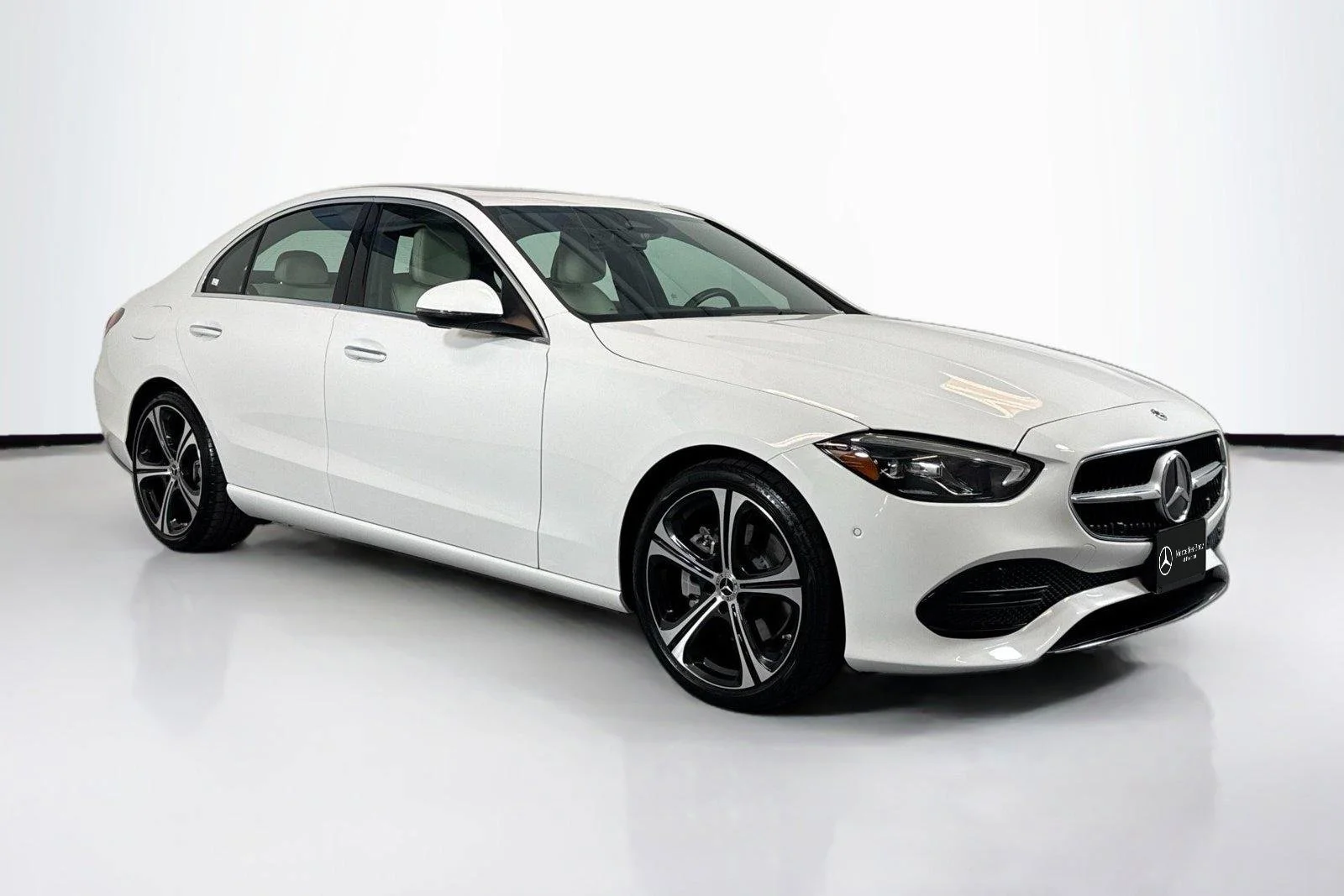 Used 2024 Polar White Mercedes-Benz C 300 image 3