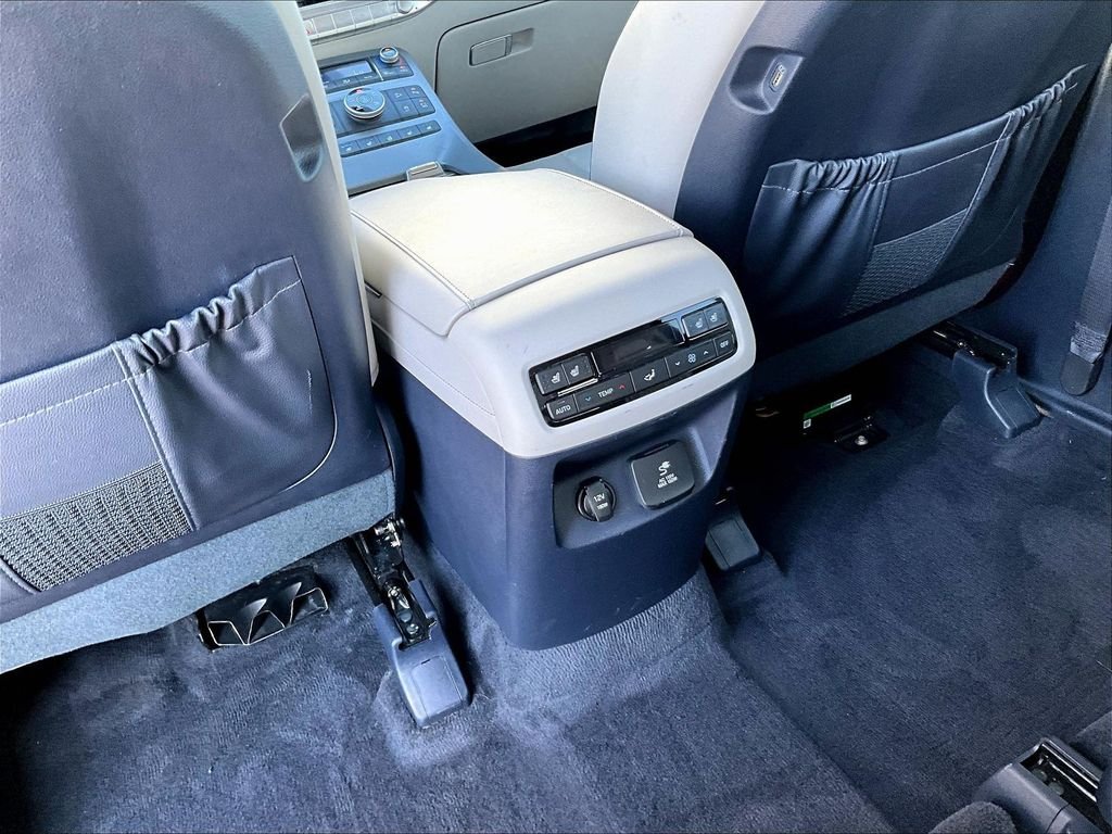 Certified Used 2021 White Hyundai Limited image 12