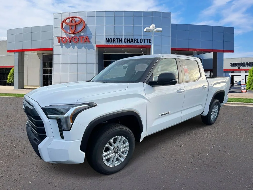 New 2026 Ice Cap Toyota SR5 image 5