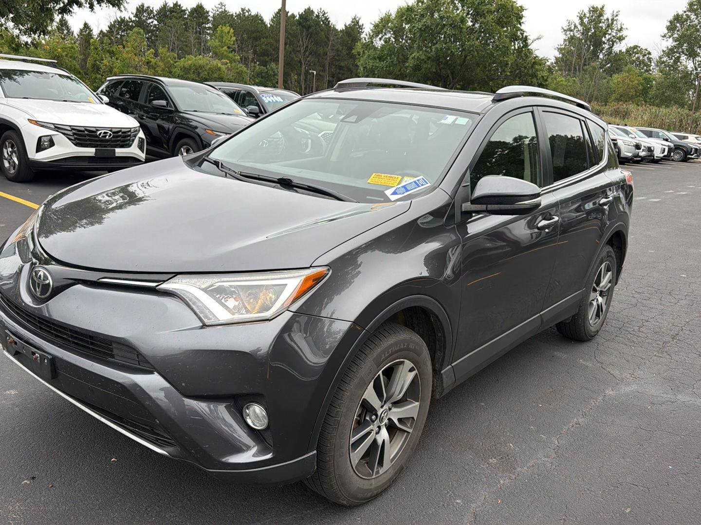 Used 2018 Magnetic Gray Metallic Toyota XLE image 3