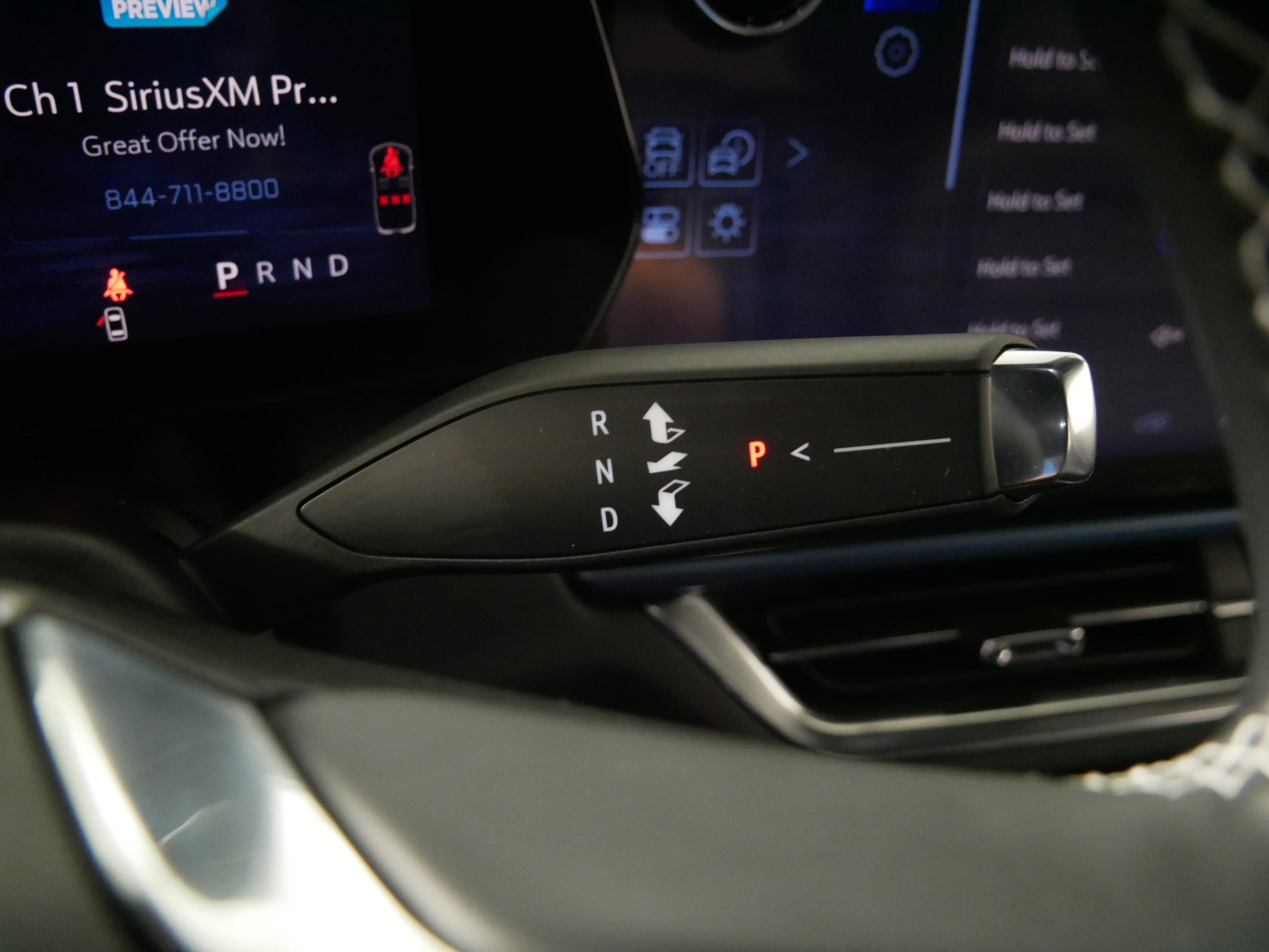 2024 Chevrolet Equinox EV LT - Photo 24