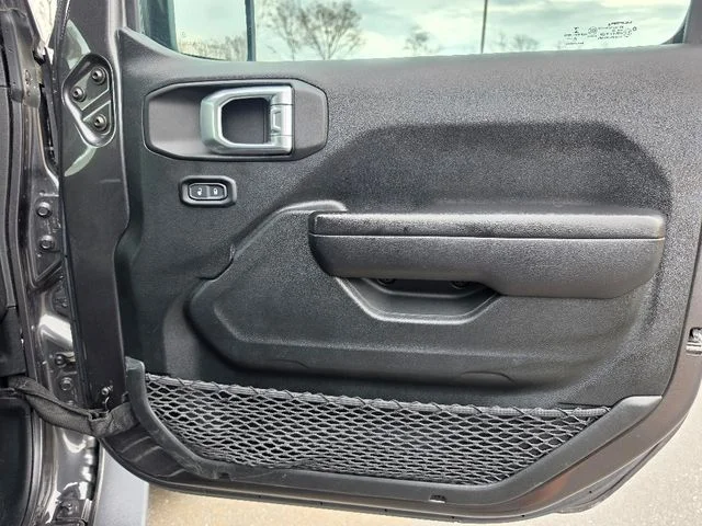 2021 Jeep Gladiator Mojave - Photo 10