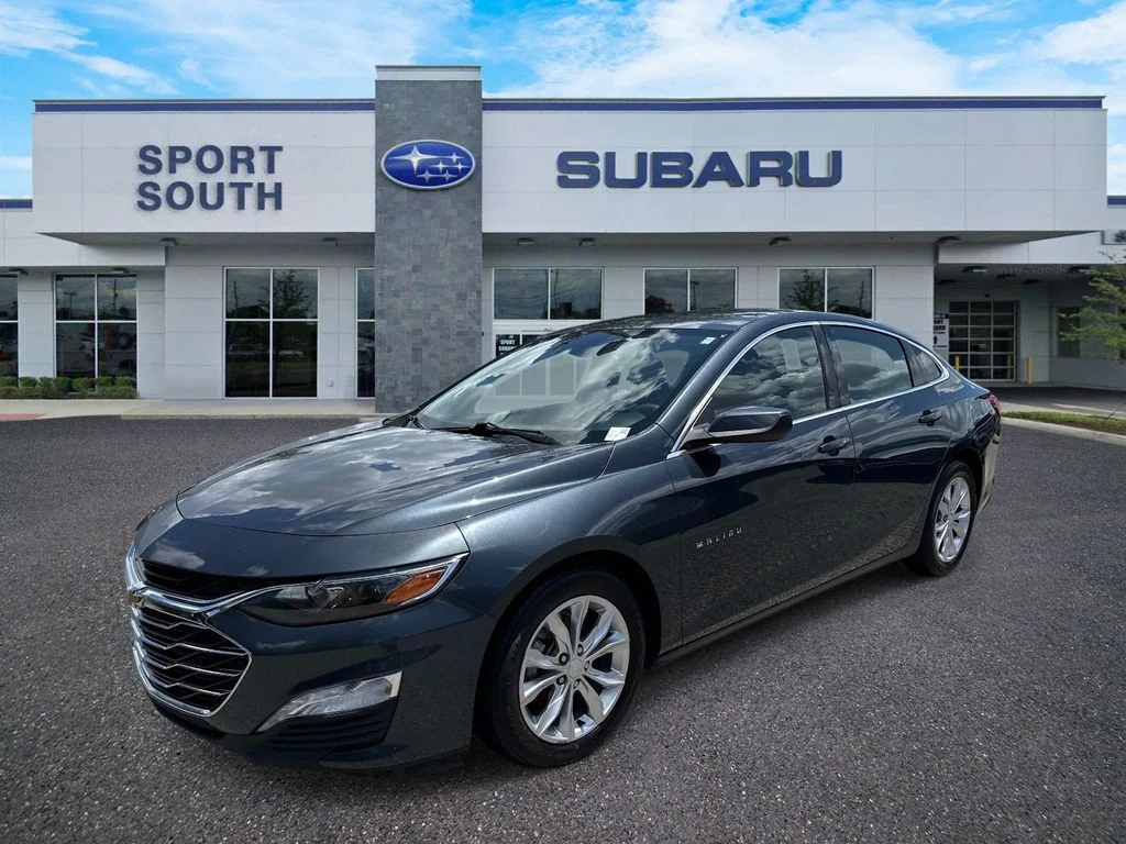 Used 2020 Gray Chevrolet LT image 7