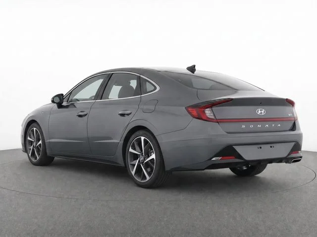 Used 2023 Gray Hyundai SEL Plus image 7