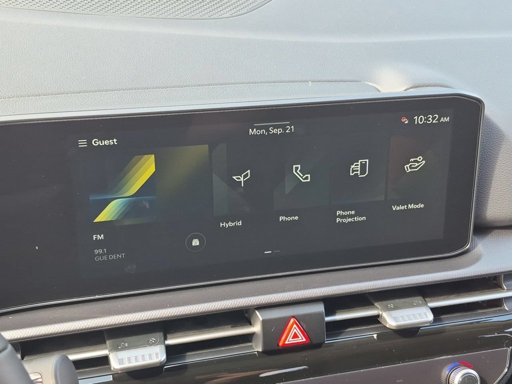 New 2027 Fusion Black Kia LX image 14