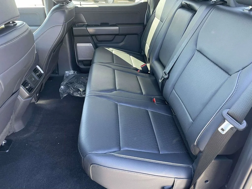 New 2026 Oxford White Ford Lariat® image 12