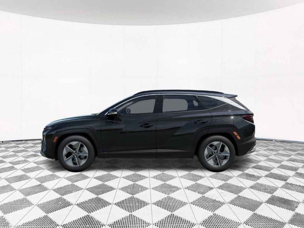 New 2026 Black Hyundai SEL Convenience image 3