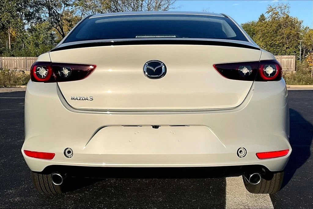 New 2026 Ceramic White Mazda 2.5 S Select Sport image 4
