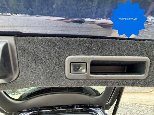 Used 2016  Lexus 350 image 29