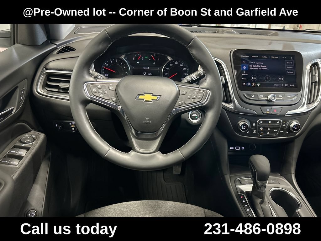 Used 2024 Summit White Chevrolet LT image 17