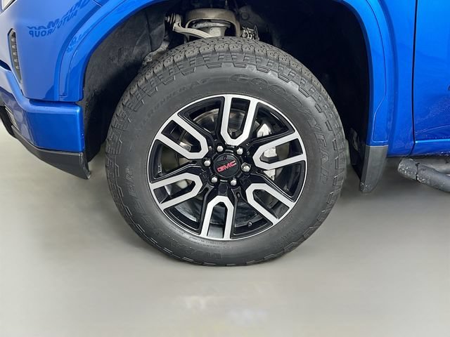 Used 2023 Dynamic Blue Metallic GMC AT4 image 28