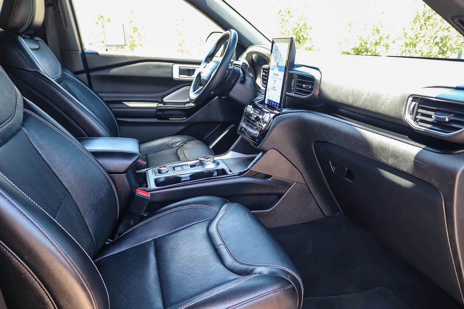 Used 2021 Agate Black Metallic Ford ST image 15
