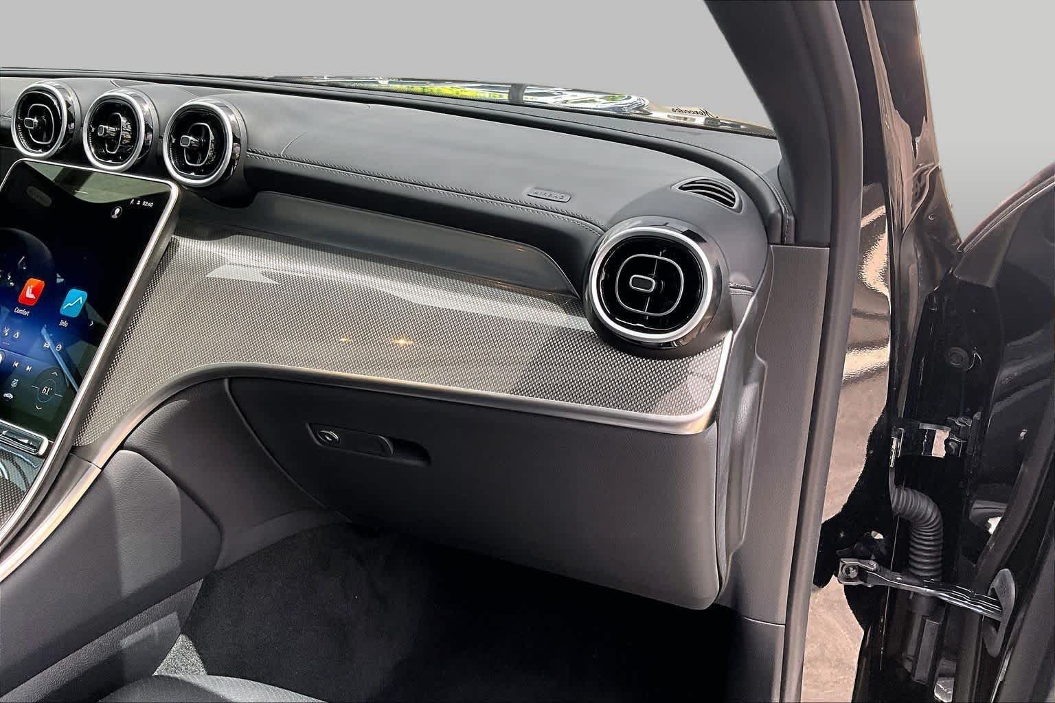 Certified Used 2026 Black Mercedes-Benz GLC 300 image 19