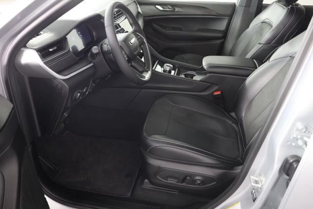 2025 Jeep Grand Cherokee Altitude - Photo 20
