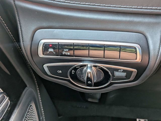 Used 2019 Polar White Mercedes-Benz G 63 AMG® image 27